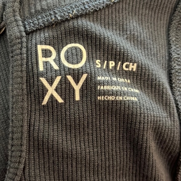 Roxy swing tank - Picture 11 of 12